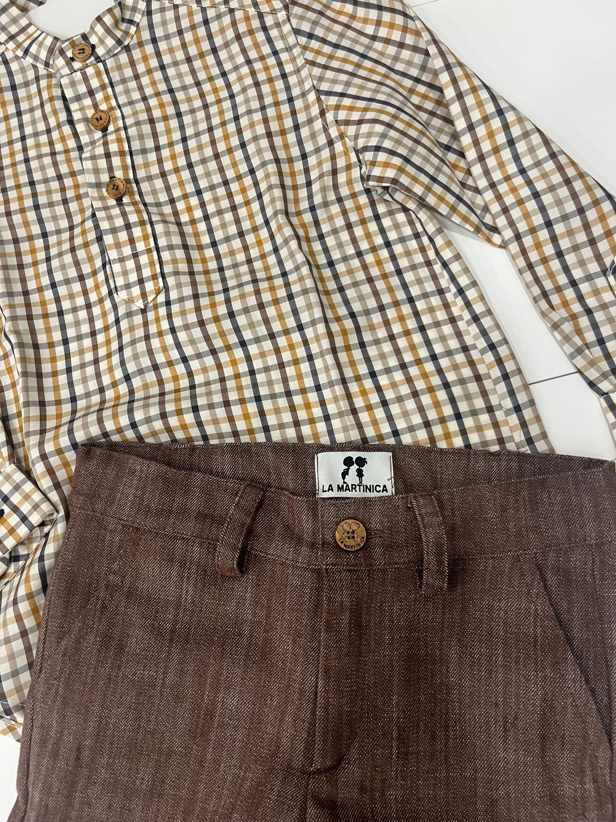 Camisa +pantalones corto niño castaña La Martinica invierno26